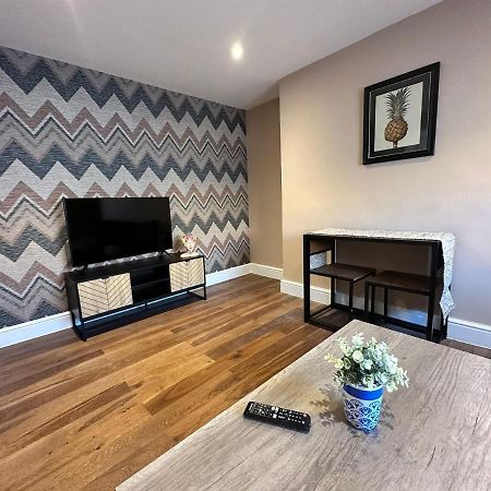 Funky 1 Bedroom Apartment Next To The Sea Brighton Bagian luar foto