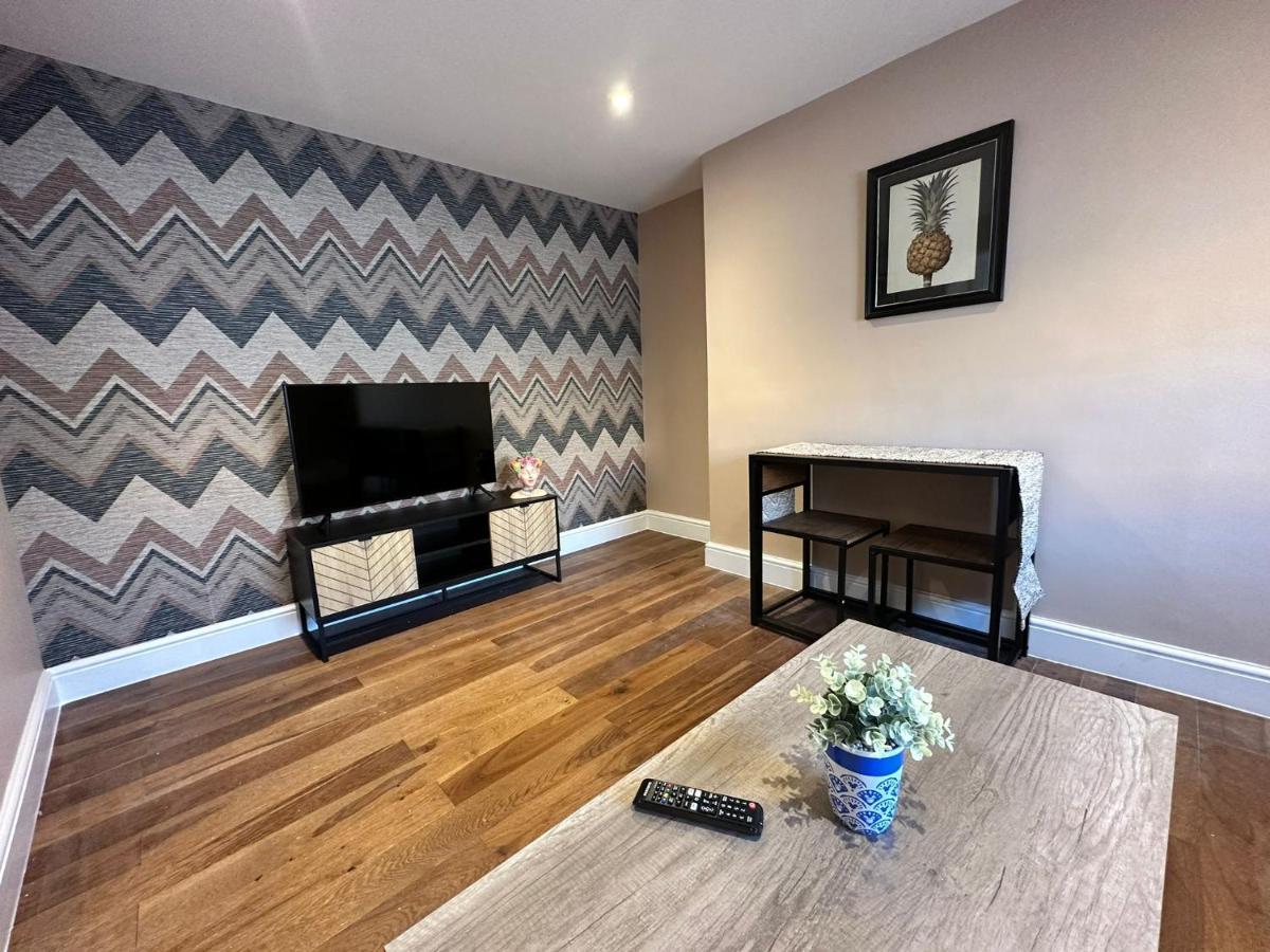 Funky 1 Bedroom Apartment Next To The Sea Brighton Bagian luar foto